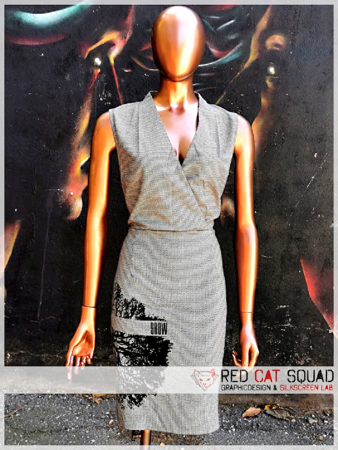 SHOP_F-3.4_TEX9-grow_Kleid-s-w_1_MEDI Textildrucke 37